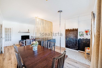 Apartamento T2 à venda no Bairro de São Carlos