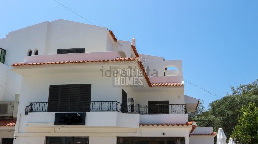 Apartamento T3 à venda na Dourada - Má Partilha