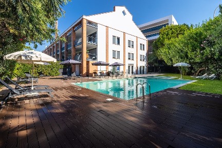 Apartamento T3 à venda no Largo da República