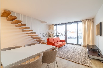 Apartamento T1 à venda na Rua da Bataria