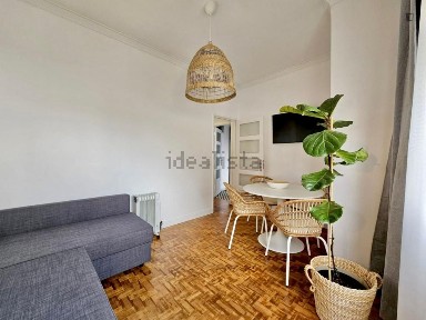 Arrendamento de apartamento T2 na Rua de Egas Moniz