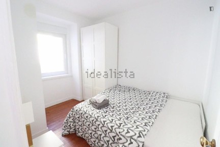 Arrendamento de apartamento T2 na Rua Maria Pia