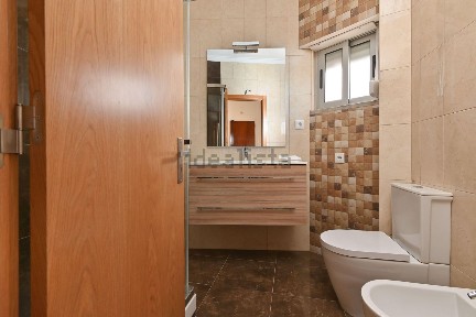 Apartamento T2 à venda na Rua Abade Faria