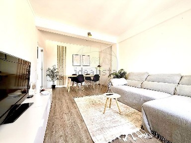 Apartamento T2 à venda na Alverca