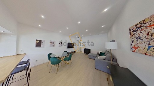 Arrendamento de apartamento T1 na Rua Andrade Corvo