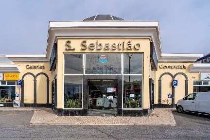 Espaço comercial à venda na Ericeira Norte