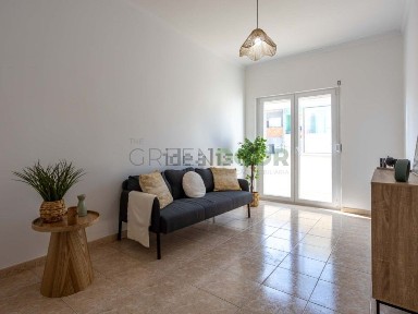 Apartamento T3 à venda na Praceta 25 de Abril