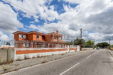 Moradia independente à venda na Brejos de Clérigo