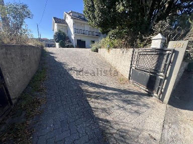 Moradia independente à venda em Tonda