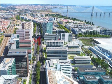 Apartamento T3 à venda na Rua do Ganges, 6