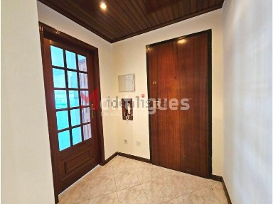Apartamento T2 à venda na Rua Cidade de Faro