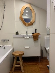 Arrendamento de apartamento T2 na Rua de Santa Catarina
