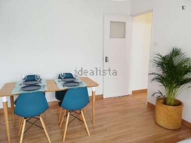 Arrendamento de apartamento T1 no Largo Conde Ottolini