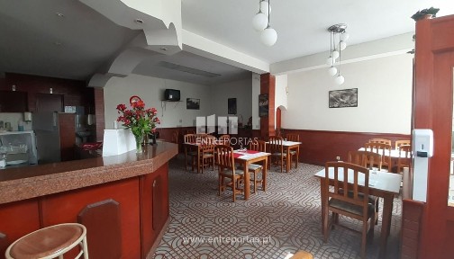 Espaço comercial à venda em Aver-o-Mar