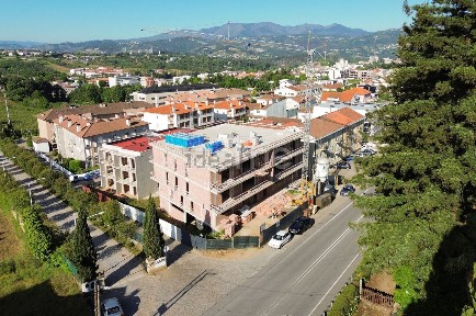 Apartamento T2 à venda na Rua Vasco Sameiro s/n