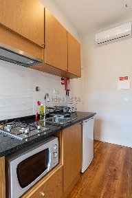 Arrendamento de apartamento T1 na Rua Moreira