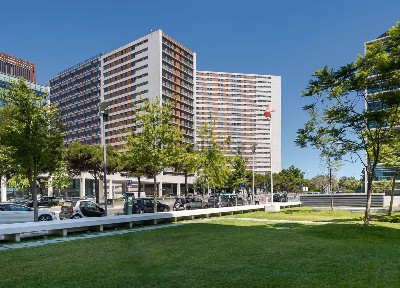 Apartamento T1 à venda na Avenida Dom João II