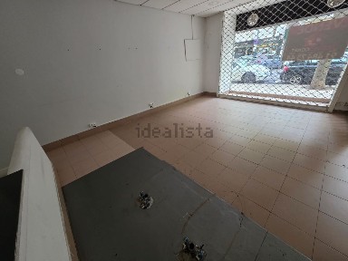 Arrendamento de espaço comercial na Rua Passos Manuel