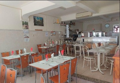 Cafetaria para trespasse na Avenida Dom Nuno Álvares Pereira, 31 a