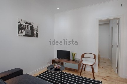 Arrendamento de apartamento T1 na Travessa do Conde de Soure