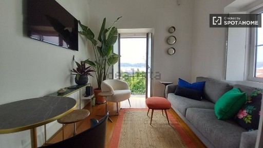 Arrendamento de apartamento T1 na Travessa do Olival a Santos