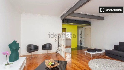 Arrendamento de apartamento T1 na Rua Bartolomeu de Gusmão