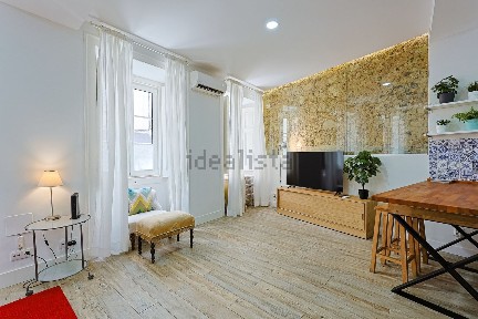 Arrendamento de apartamento T2 na Rua da Condessa