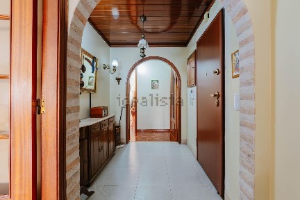 Arrendamento de apartamento T2 no Alto dos Moinhos