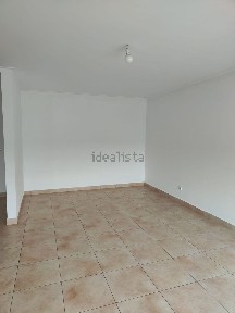 Arrendamento de apartamento T2 na Rua Capitão Salgueiro Maia