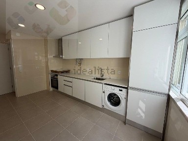 Arrendamento de apartamento T1 na Rua José Estevão
