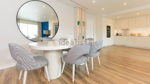 Arrendamento de apartamento T3 na Rua do Farol