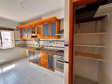 Apartamento T3 à venda na Avenida Vieira da Silva, 15