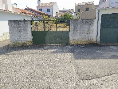 Moradia independente à venda em Rosmaninhal