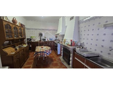 Moradia independente à venda em Alcains