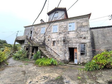 Moradia independente à venda em Riba de Âncora