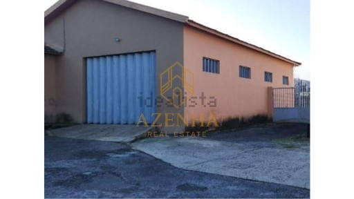 Armazém à venda no Centro