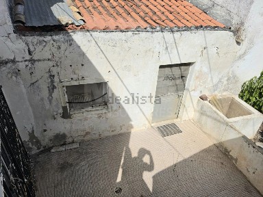Casa ou moradia à venda na São Lourenço - São João da Venda