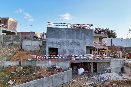 Moradia independente à venda no Centro