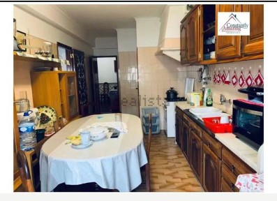 Apartamento T1 à venda na Impasse da Oca, 23