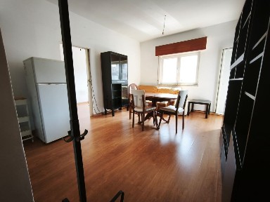 Apartamento T2 à venda na Rua José Gomes Ferreira