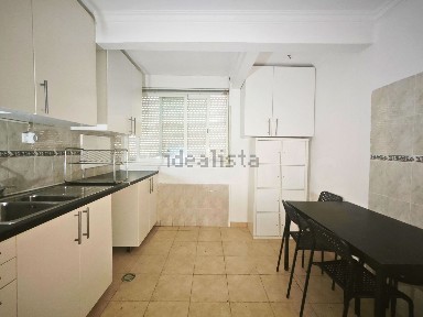 Apartamento T1 à venda na Rua 3