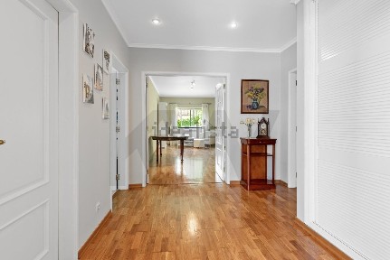 Apartamento T4 à venda na Rua Moinho Novo, 11