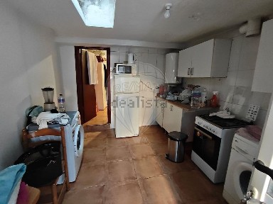 Apartamento T1 à venda na Rua do Beato