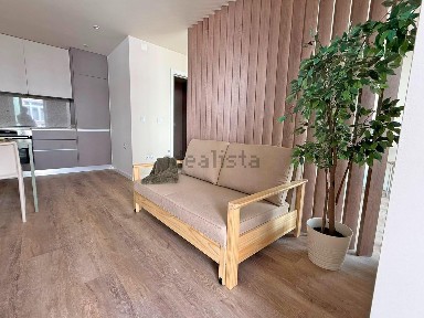 Arrendamento de apartamento T0 na Rua Conselheiro Joaquim Pessoa