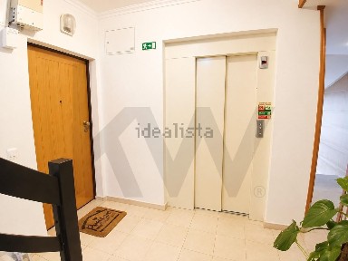 Apartamento T2 à venda nas Caldas da Rainha (Nossa Senhora do Pópulo)