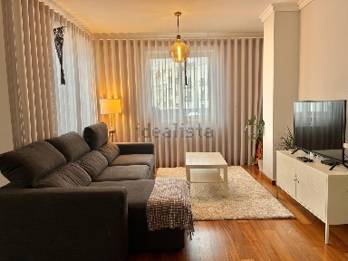 Arrendamento de apartamento T2 na Avenida dos Congressos da Oposição Democrática, 5