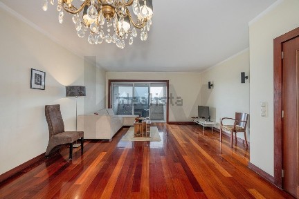 Apartamento T3 à venda na Brandinhães - Pirâmides - Quinta dos Cónegos