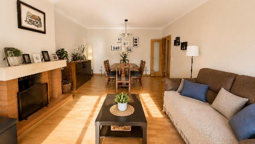 Apartamento T2 à venda em Águas Santas