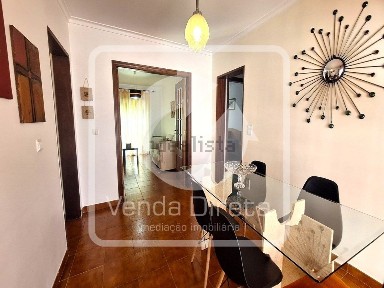 Arrendamento de apartamento T3 na Rua Henrique de Barros