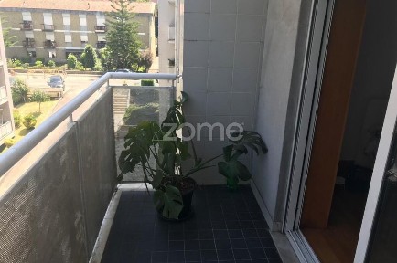Arrendamento de apartamento T3 na Rua de Fervenças s/n